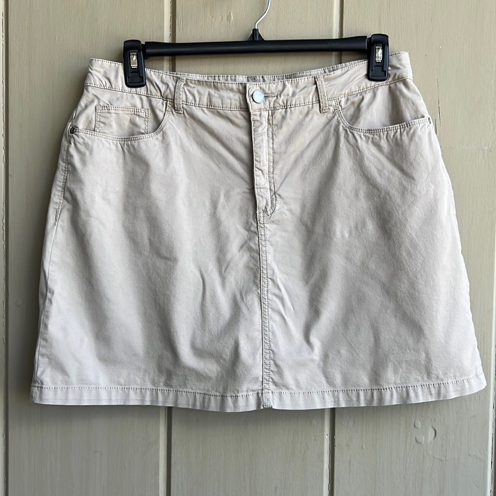 Croft & Barrow Khaki\Tan Skort_Size 12